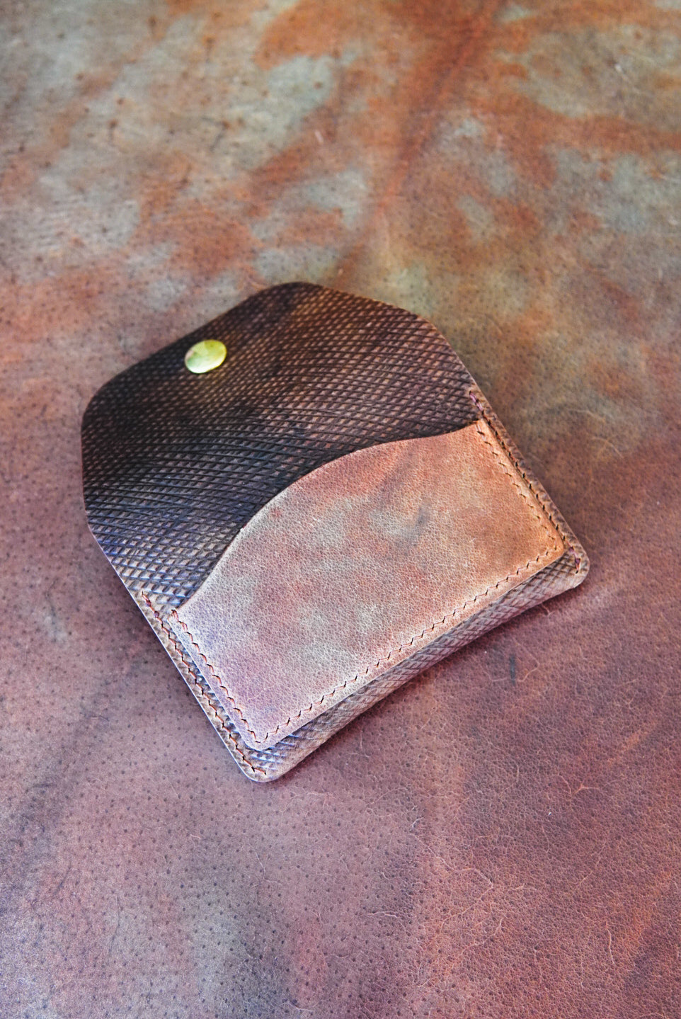 The Watchmen EDC wallet - Meta Carthina Shell Cordovan