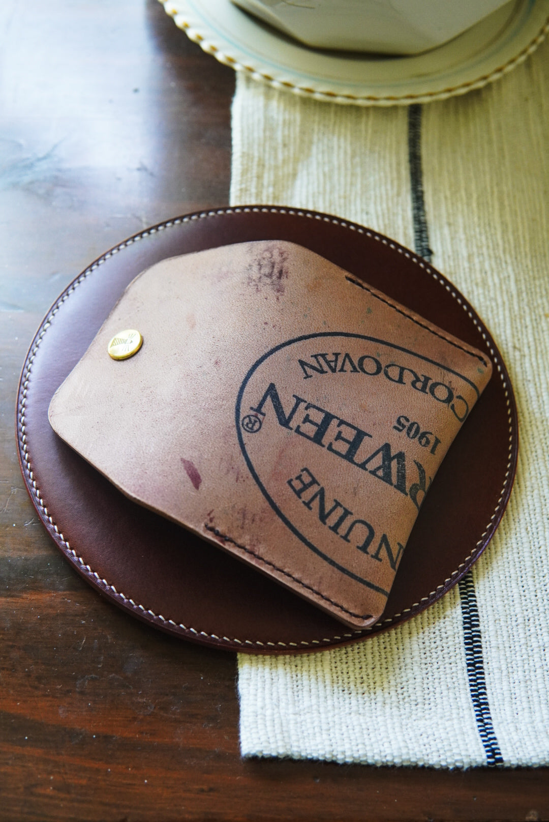 The Watchmen EDC wallet - Horween Shell Cordovan