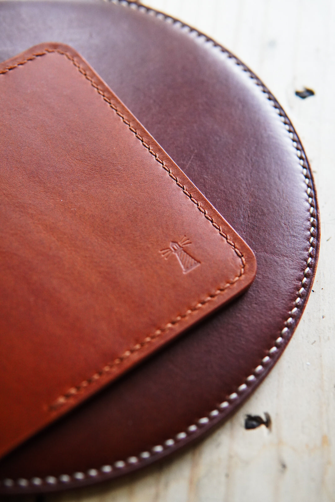 Nami Minimalist Bifold - Buttero and Pueblo