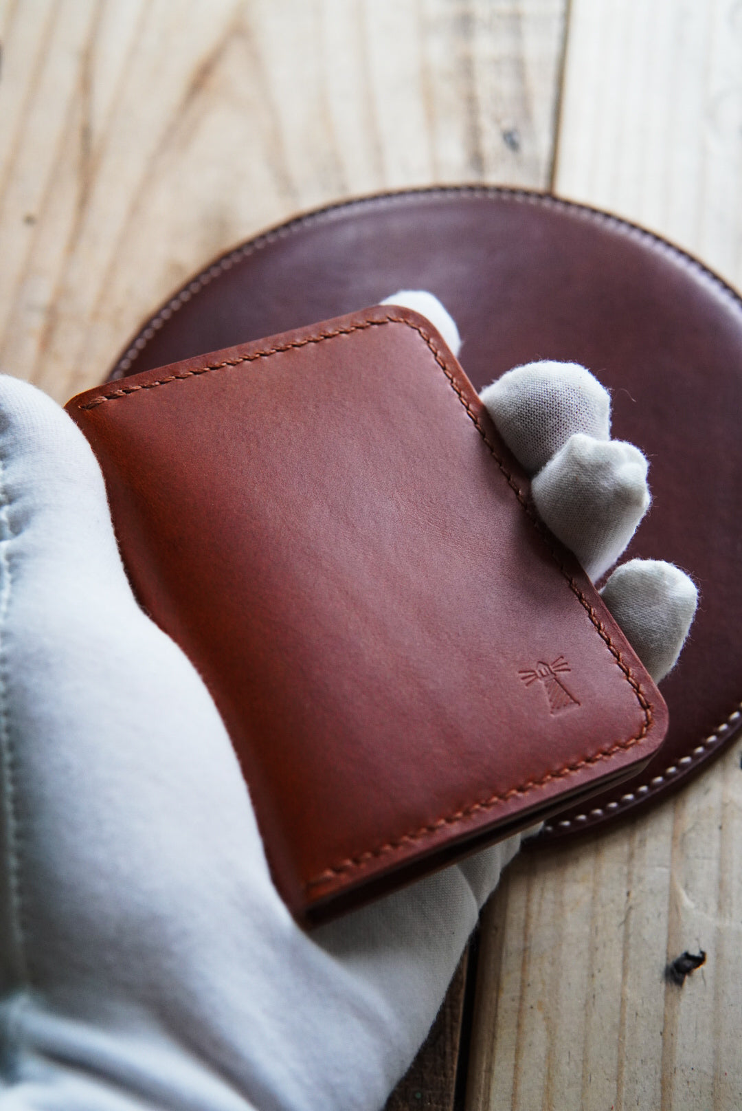 Nami Minimalist Bifold - Buttero and Pueblo