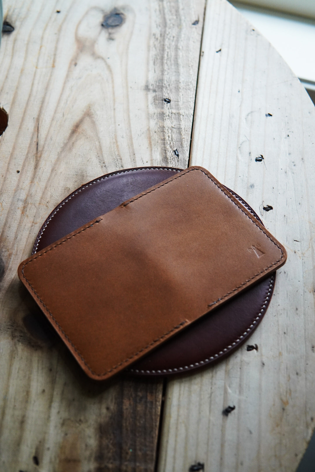 Nami Minimalist Bifold - Buttero and Pueblo