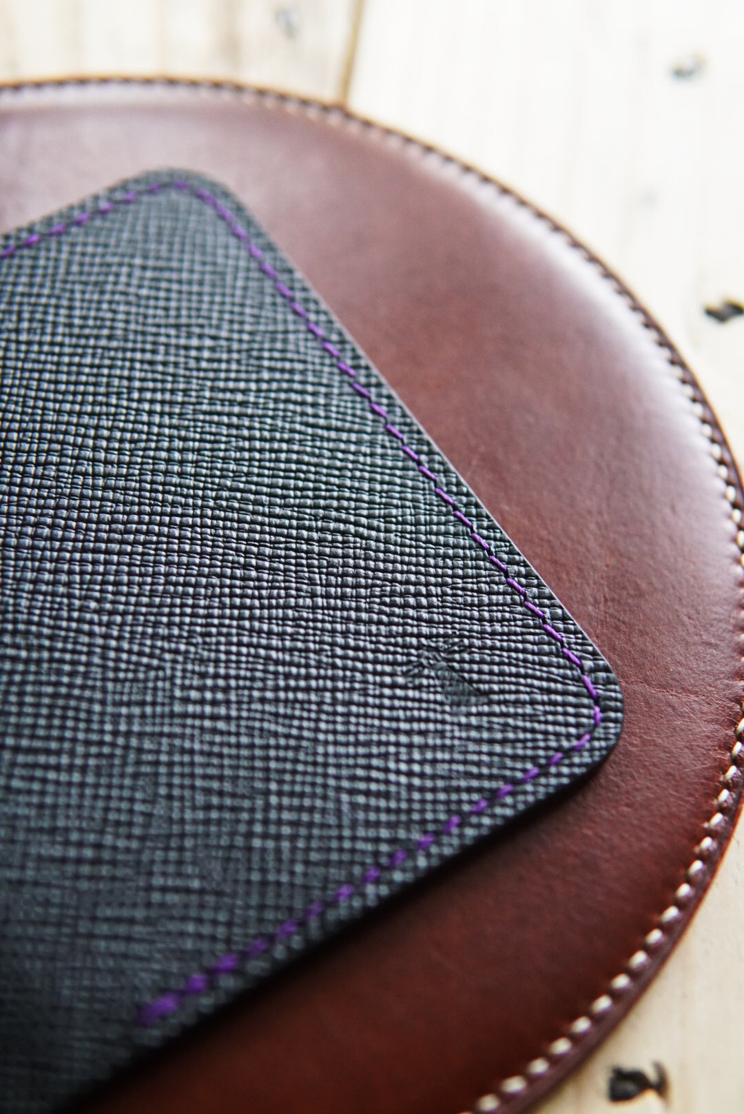 Nami Minimalist Bifold - Buttero Hatch and Pueblo