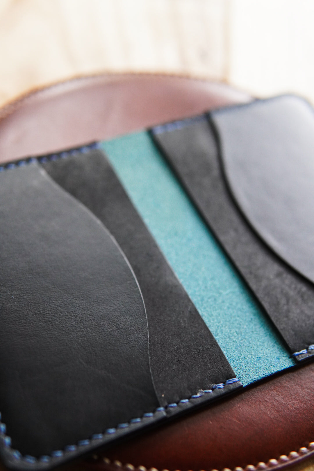 Nami Minimalist Bifold - Buttero and Pueblo