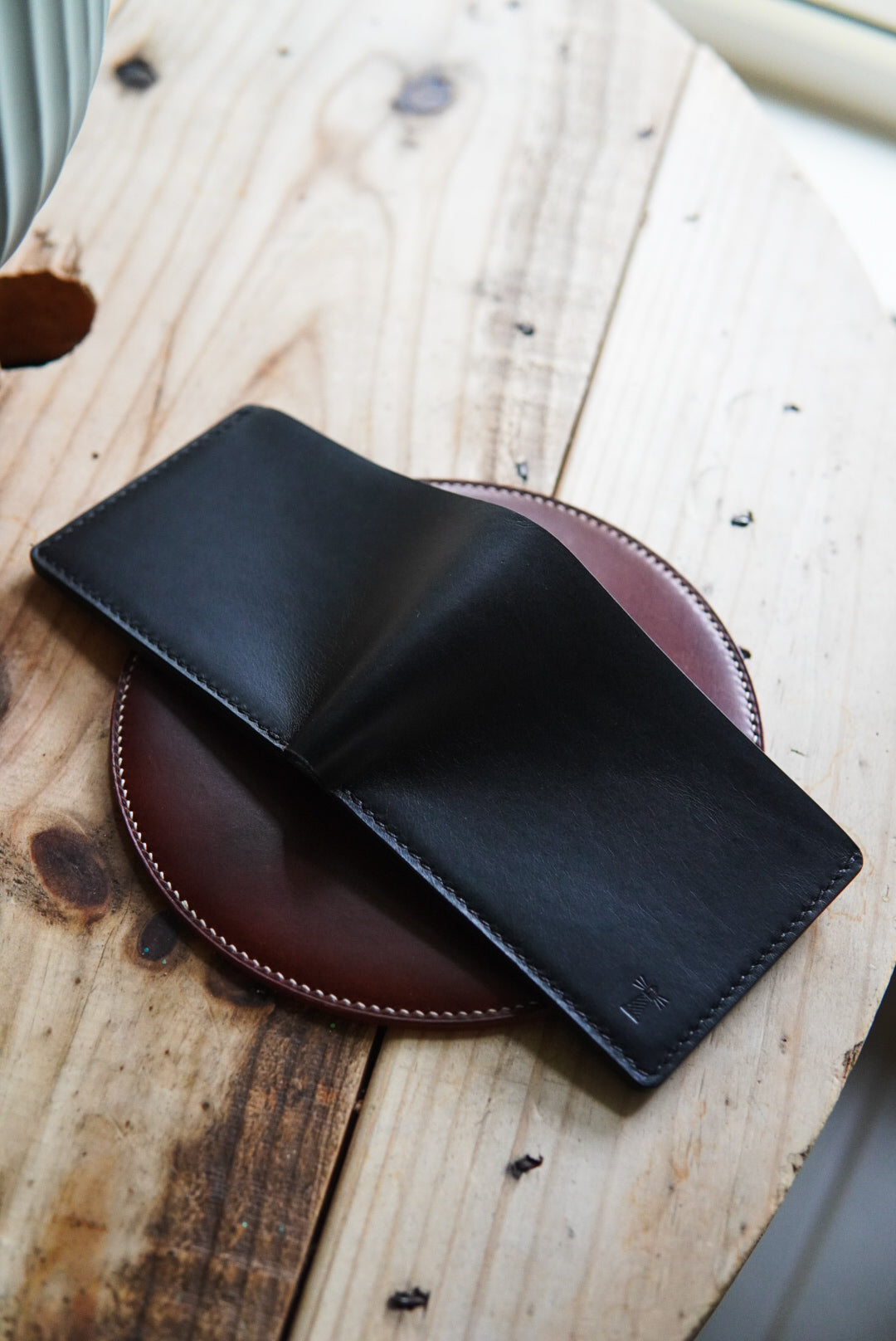 Classic Bifold - Buttero and Pueblo