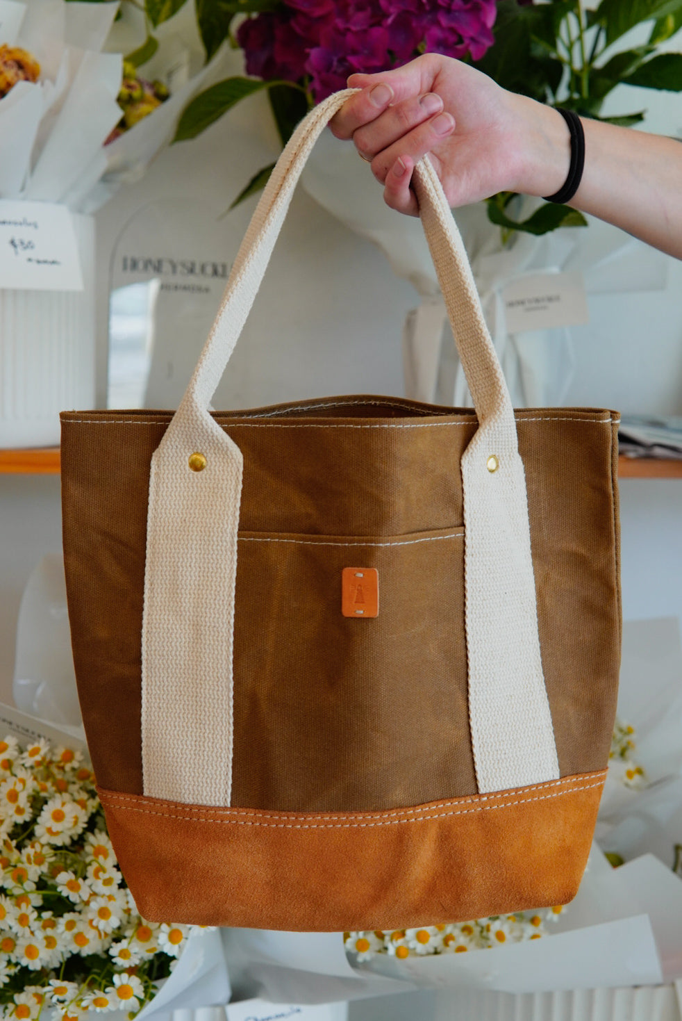 Lightkeeper Tote
