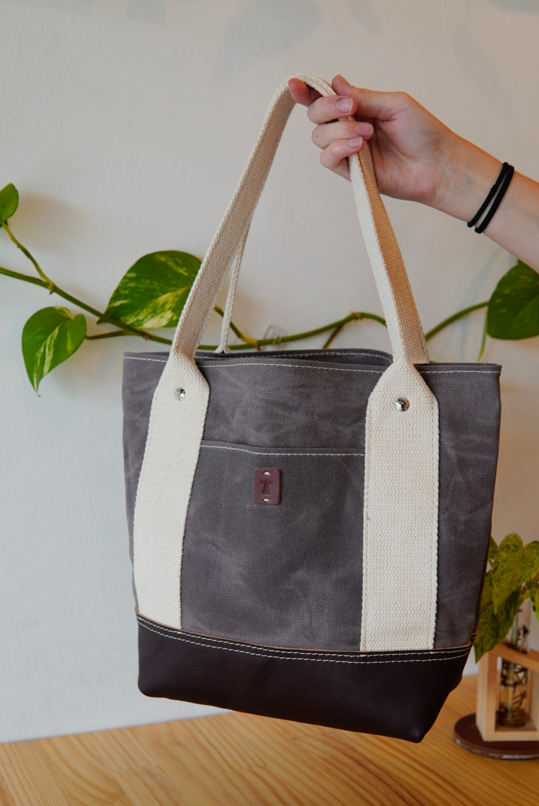 Lightkeeper Tote - Navy and Brown