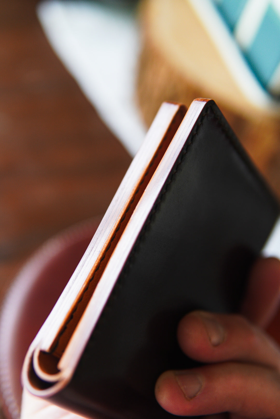 Classic Bifold - Horween shell - Cash Pocket Stamp