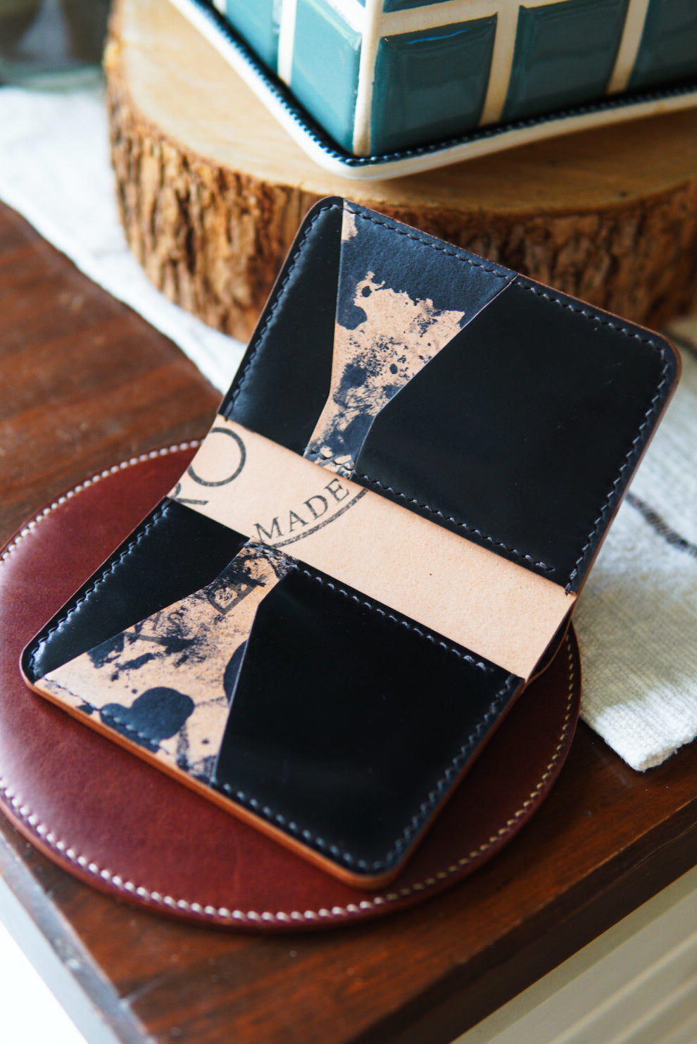 Cash Beacon - Rocado Shell Marbled Black