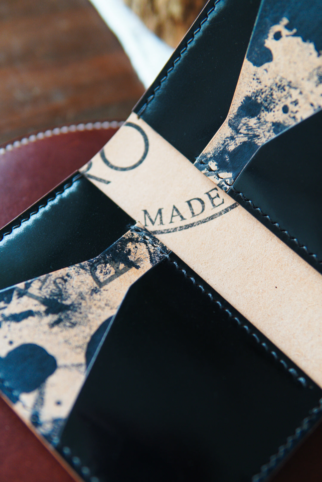 Cash Beacon - Rocado Shell Marbled Black