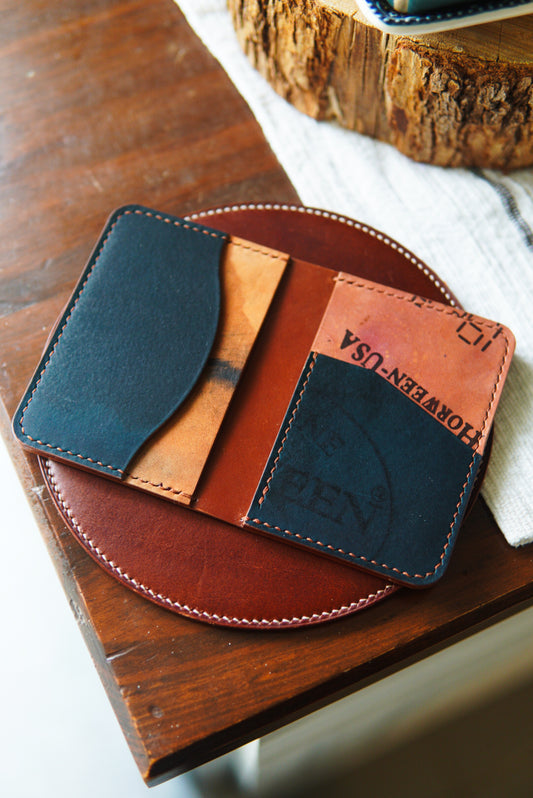 Nami Minimalist Bifold - Horween Reverse Amaretto