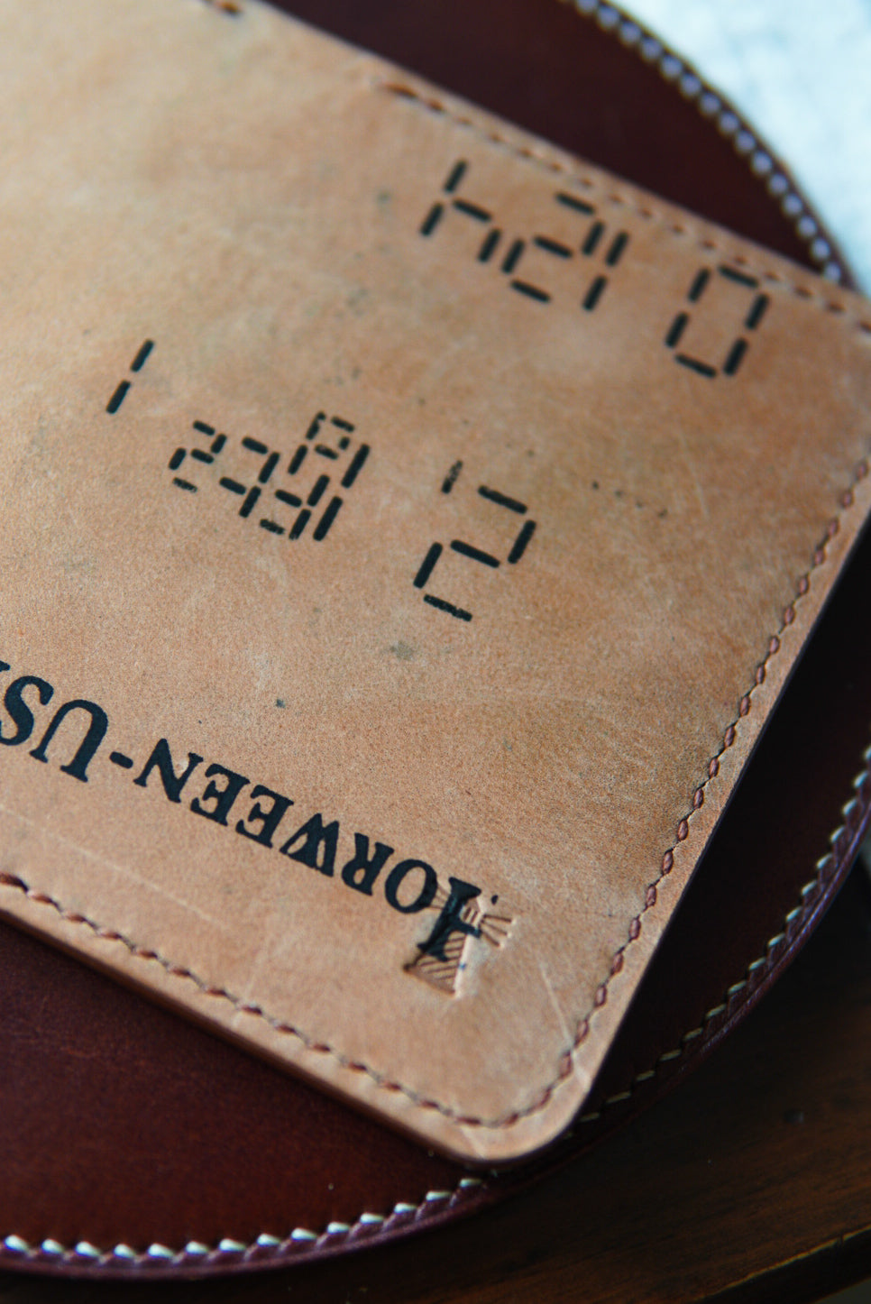Nami Minimalist Bifold - Horween Reverse Amaretto