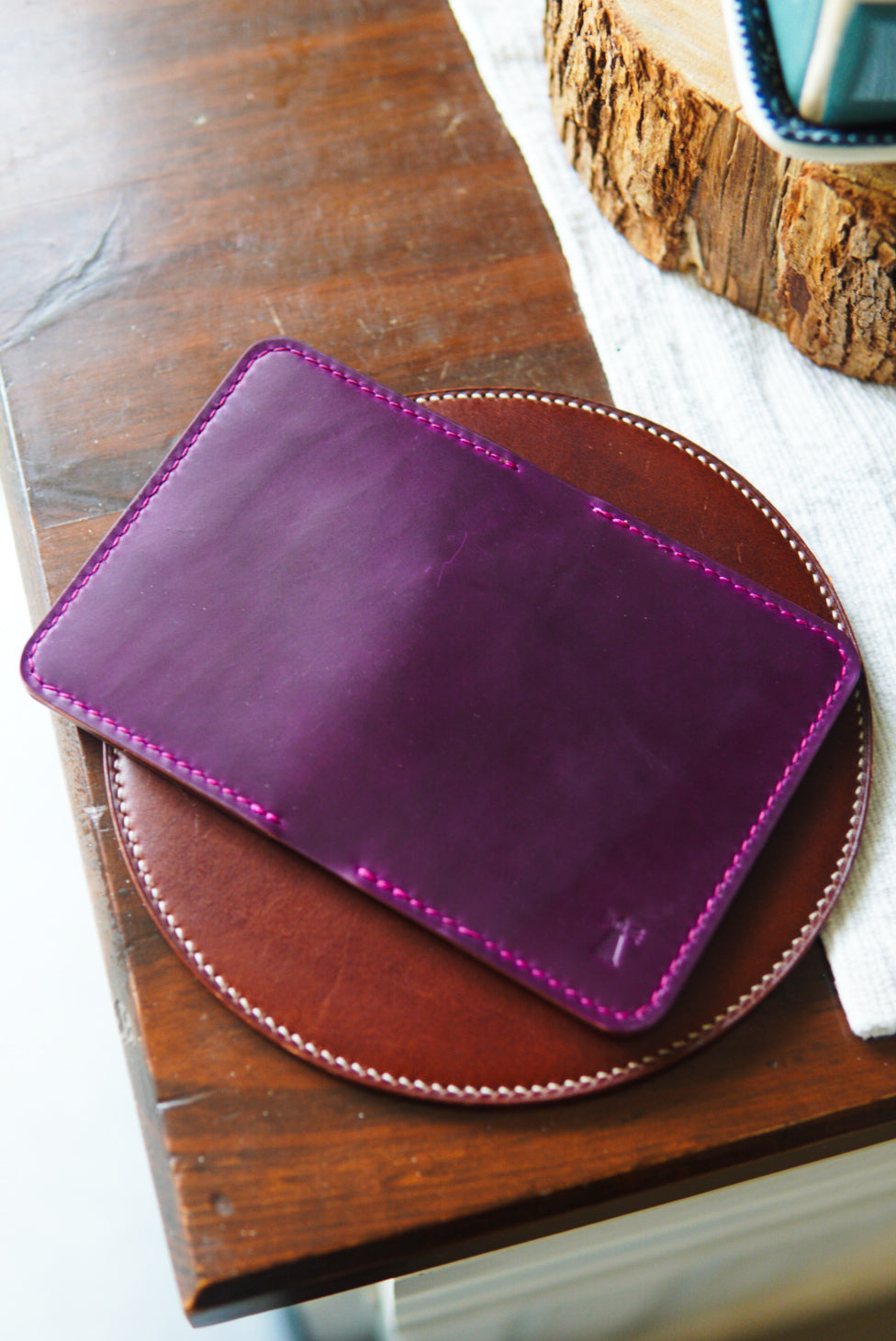 Nami Minimalist Bifold - Horween UV and Pruga Pueblo