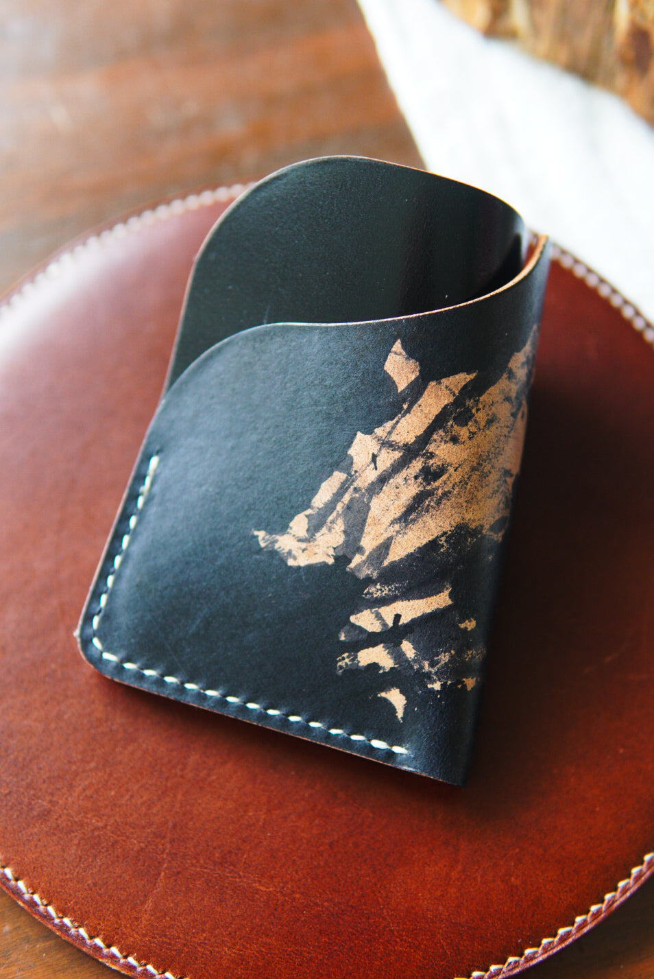 Rocado Shell Astragal - Reverse Marbled Black
