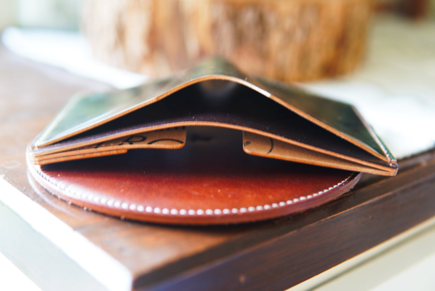 Cash Nami Bifold - Museum Green and Brown Rocado shell