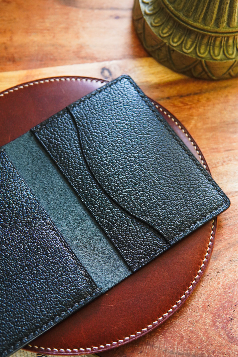 Nami Minimalist Bifold - Buttero Hatch and Chevre