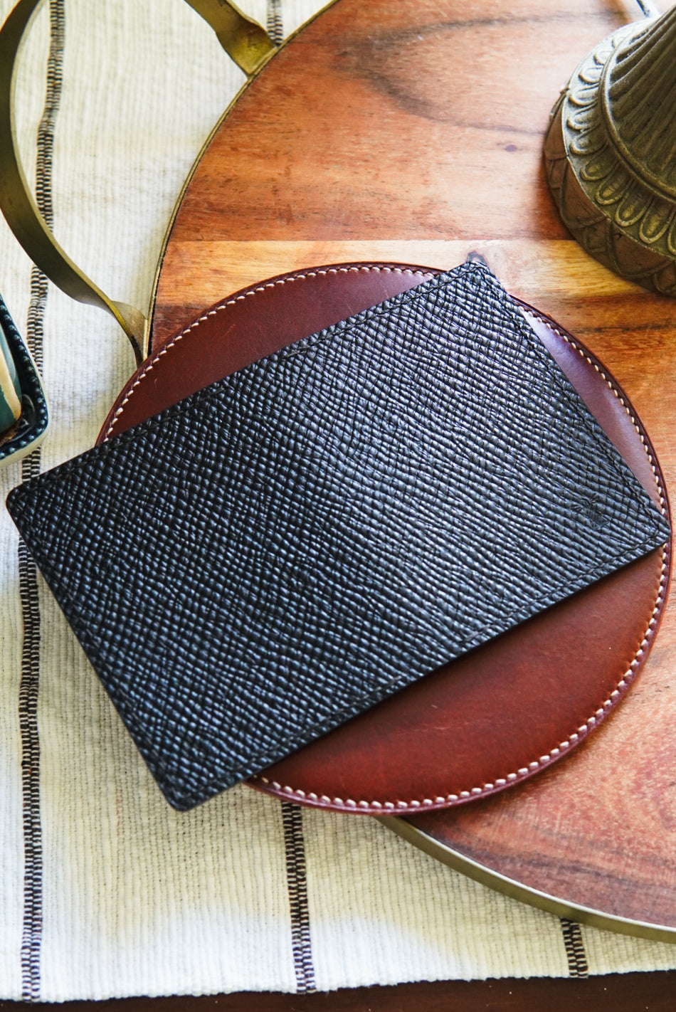 Nami Minimalist Bifold - Buttero Hatch and Chevre